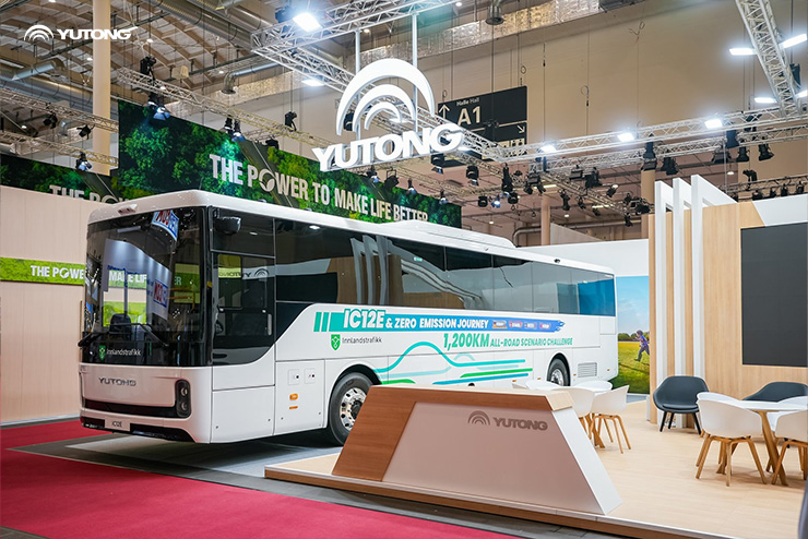 Yutong UITP 2025 Hamburg sammitida yangi avlod batareyali elektr shaharlararo avtobusi IC12E bilan elektrifikatsiya innovatsiyasini namoyish etdi