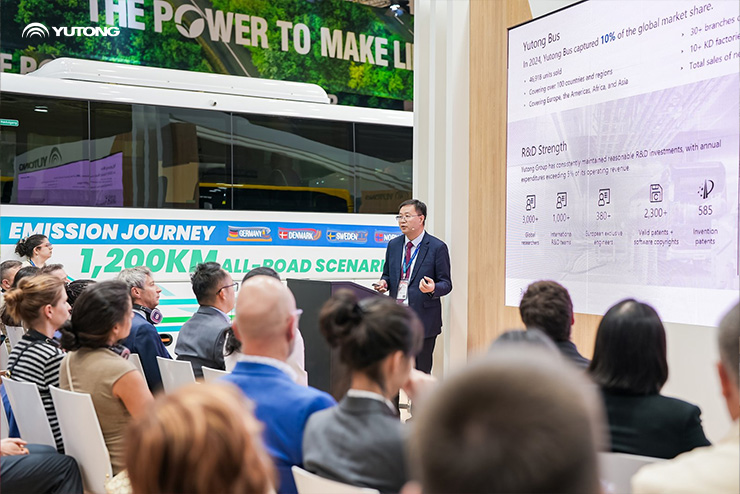 Yutong UITP 2025 Hamburg sammitida yangi avlod batareyali elektr shaharlararo avtobusi IC12E bilan elektrifikatsiya innovatsiyasini namoyish etdi