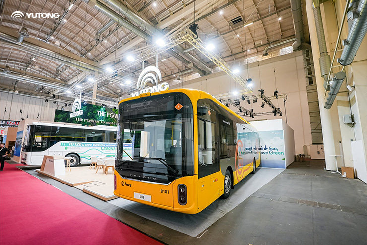 Yutong UITP 2025 Hamburg sammitida yangi avlod batareyali elektr shaharlararo avtobusi IC12E bilan elektrifikatsiya innovatsiyasini namoyish etdi