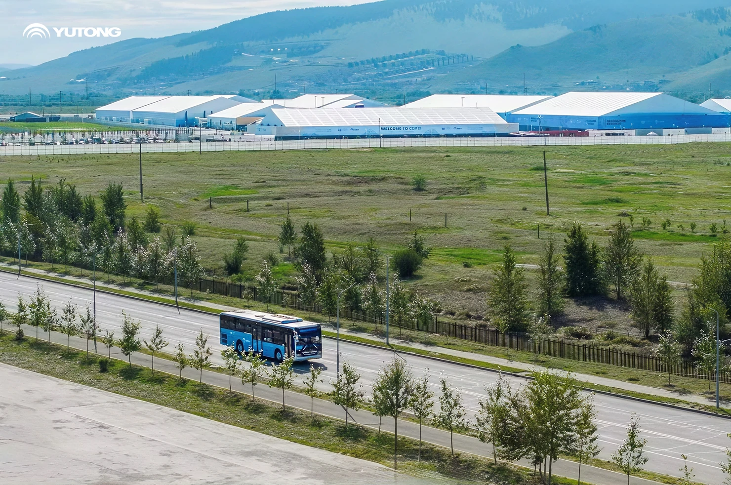 110 автобусов Yutong17 обслуживают COP17, способству).я глобальному устойчивому развитию с помощью экологи Вчного транспорта 110 автобусов Yutong17 обслуживают COP17, способству).я глобальному устойчивому развитию с помощью экологи Вчного транспорта